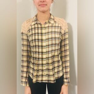 FREE PEOPLE Plaid Crochet Peplum Yellow Plaid Snap Button Down Shirt Top Small